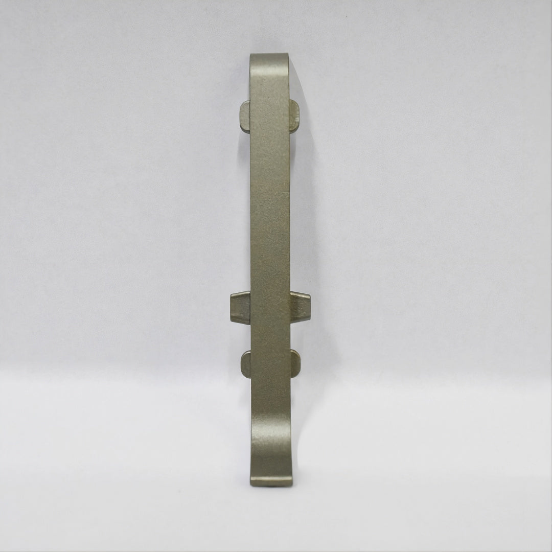Accesorio Zoclo Aluminio Liso 01