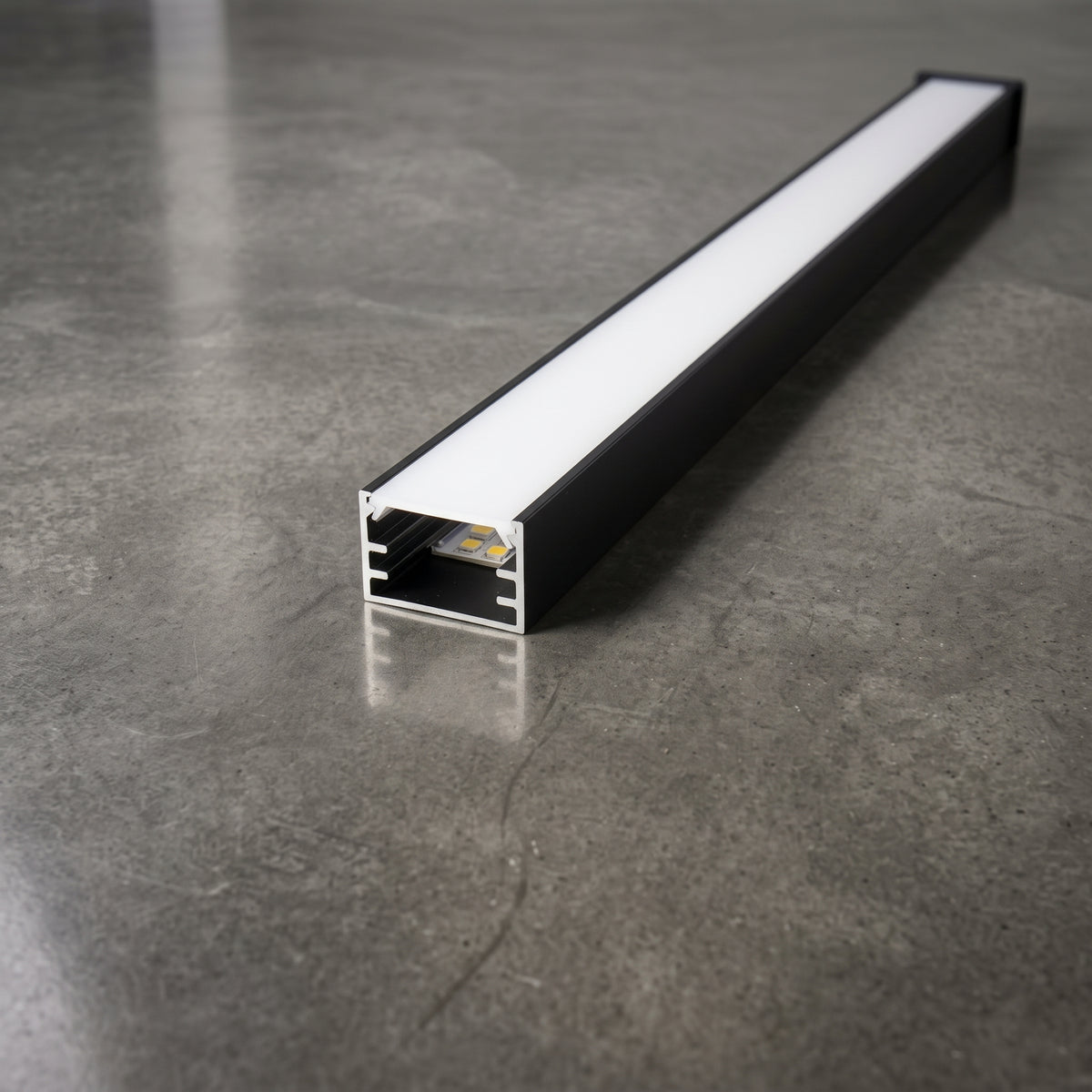 Canaleta de Aluminio para Tira LED de 14.5 mm (Con Ceja / Sin Ceja)