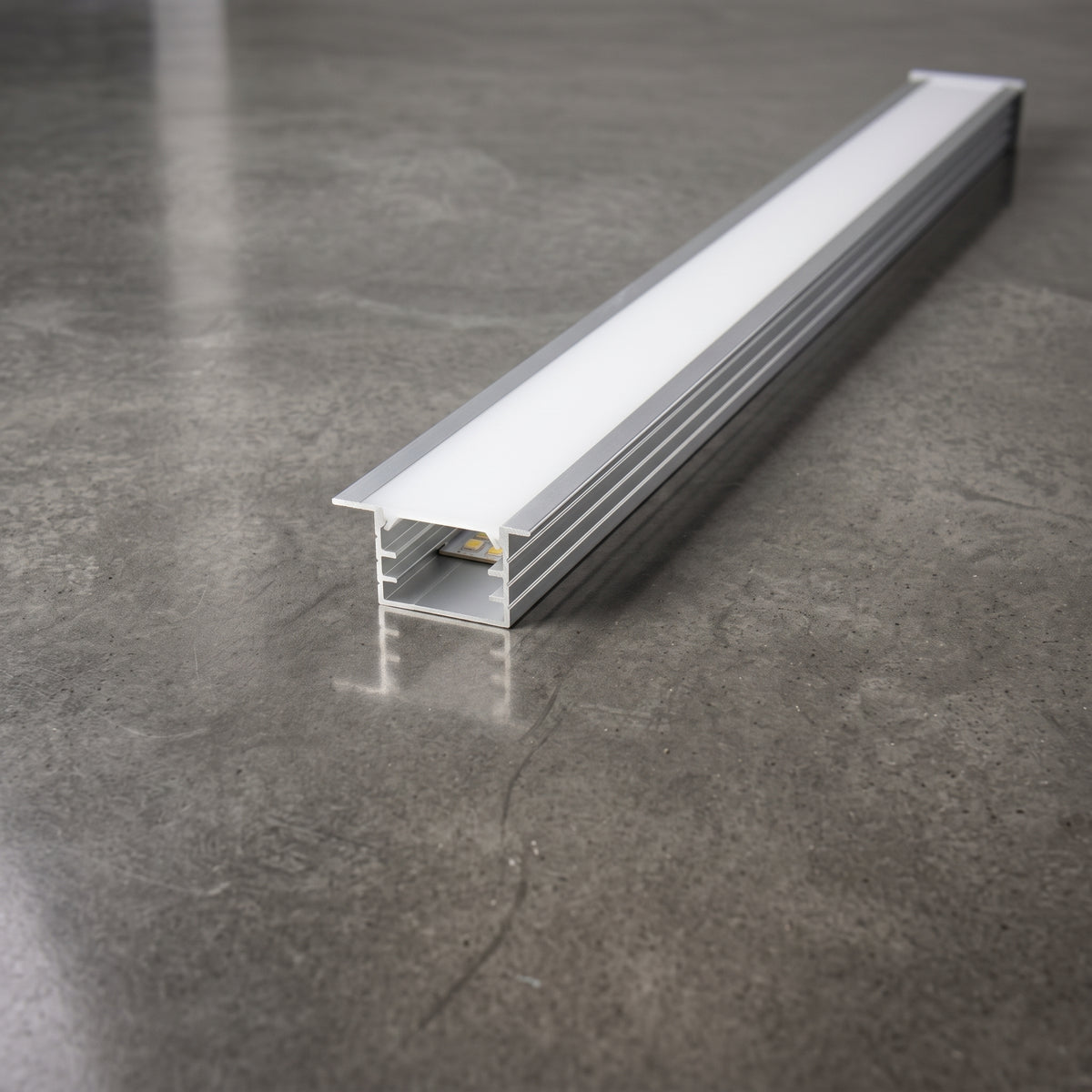 Canaleta de Aluminio para Tira LED de 14.5 mm (Con Ceja / Sin Ceja)